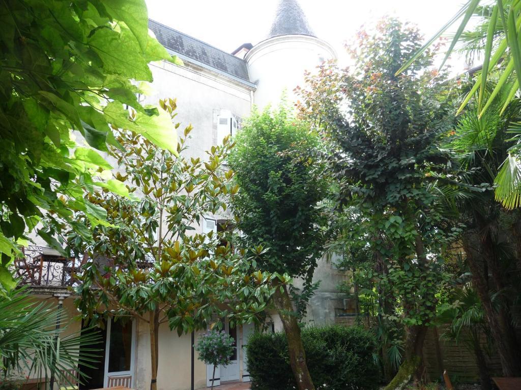Le St Vincent Hotel Roquefort  Exterior foto